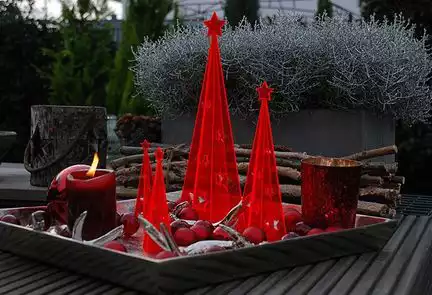 11111Elliot Lichtzauber - Sonnenfänger 1020423  3D-Design-Tannenbaum klein 12 cm stehend rot
